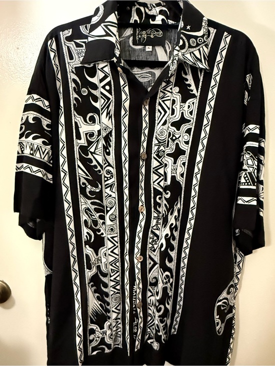 Tamure Other - Vintage Tamure Men's XL Black/White Graphic Print Short Sleeve Button-Up Shirt